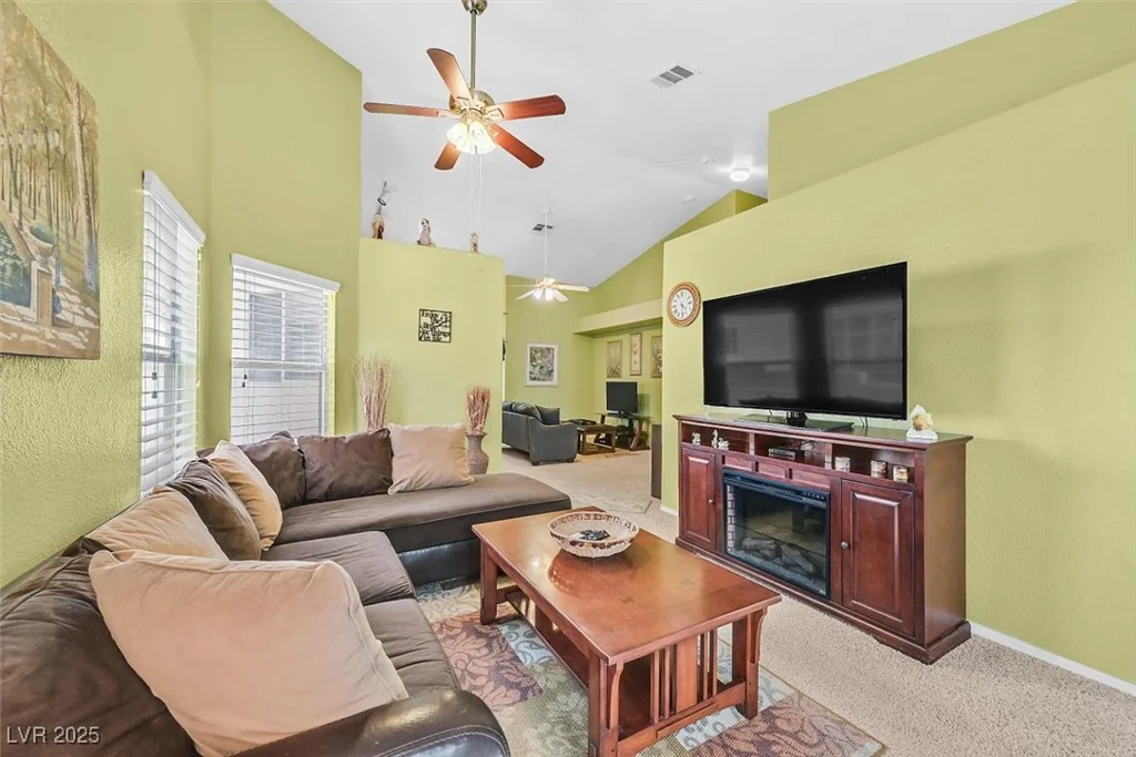 3430 Golden Sage, North Las Vegas, NV 89032