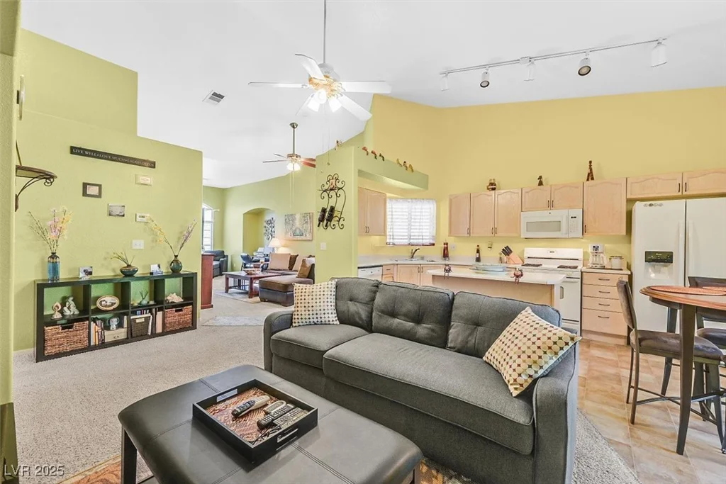 3430 Golden Sage, North Las Vegas, NV 89032