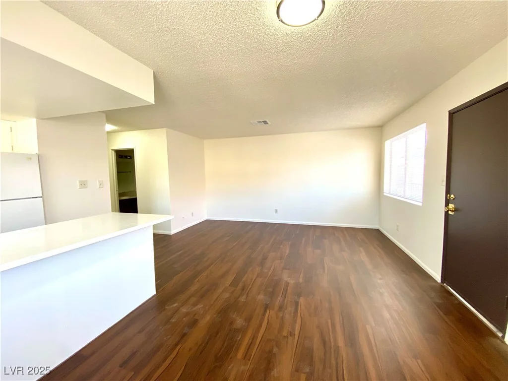 5323 Mancos, Las Vegas, NV 89119