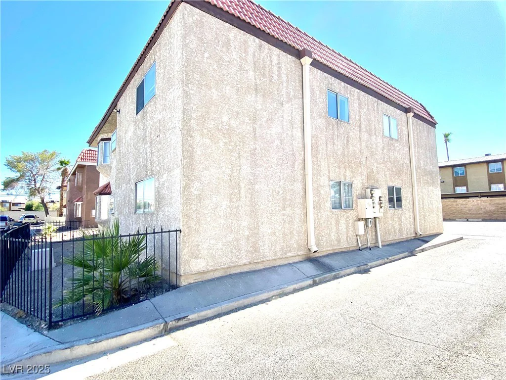 5323 Mancos, Las Vegas, NV 89119