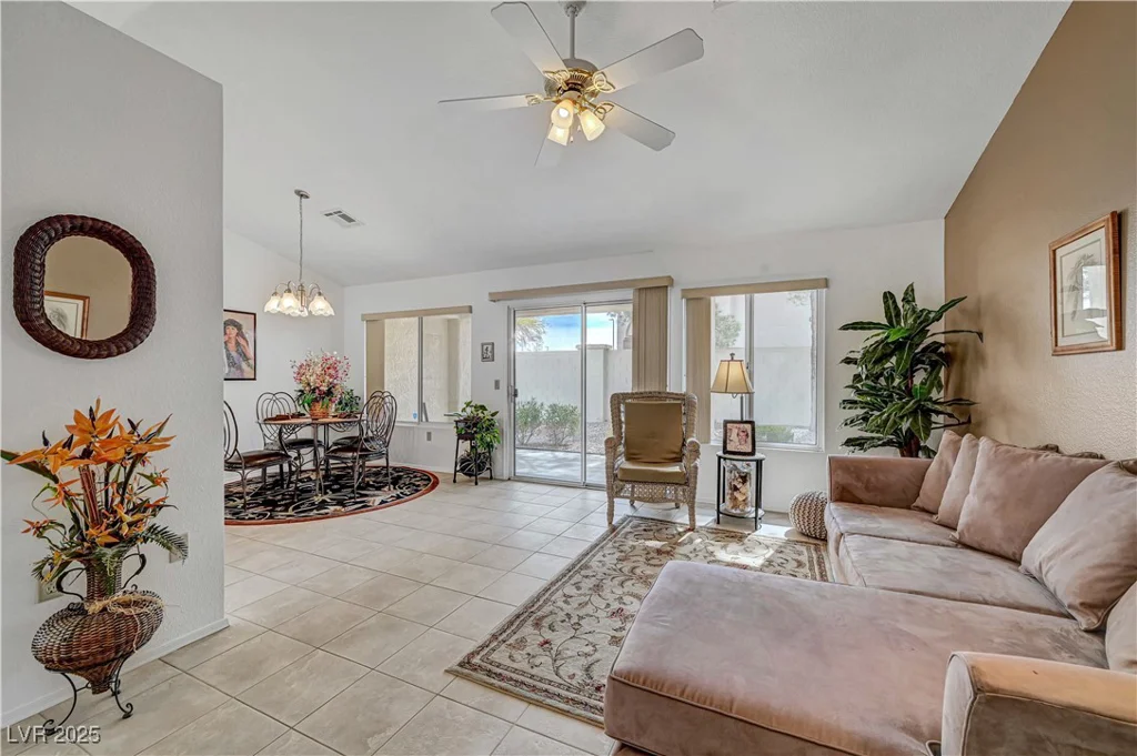 8657 Prairie Hill, Las Vegas, NV 89134