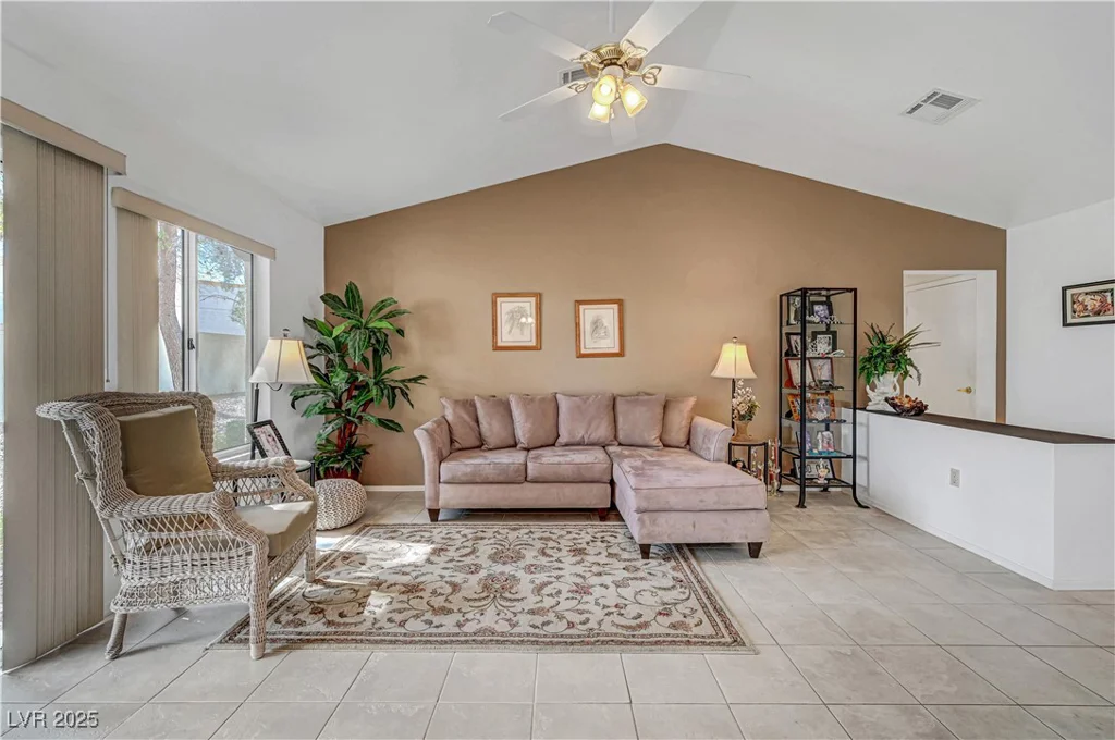 8657 Prairie Hill, Las Vegas, NV 89134