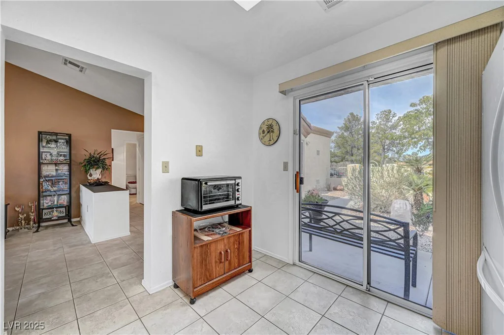 8657 Prairie Hill, Las Vegas, NV 89134