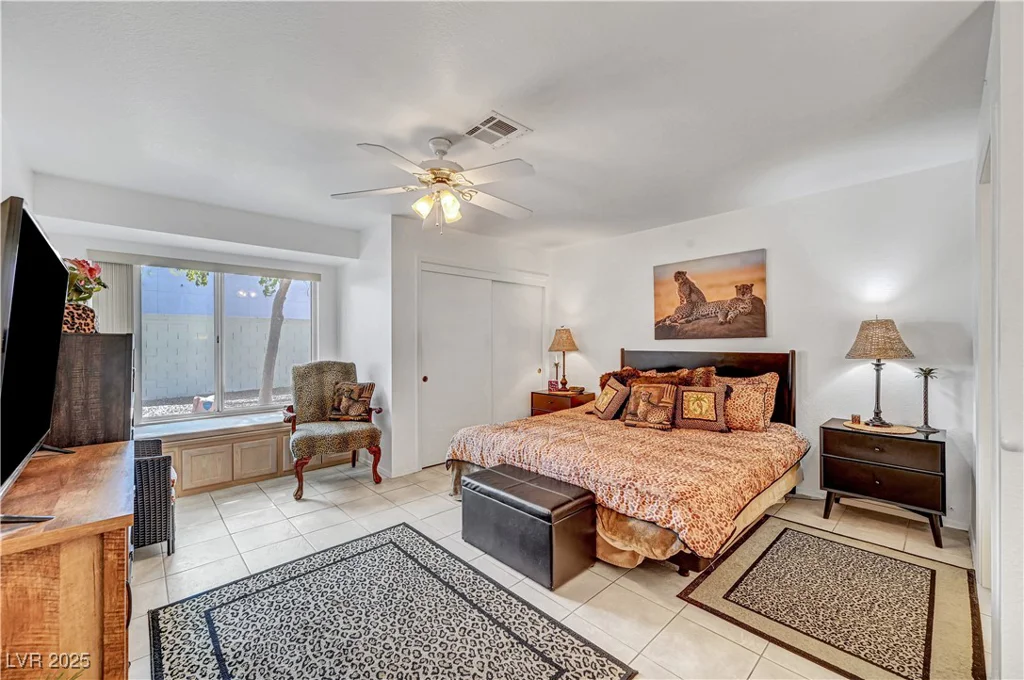 8657 Prairie Hill, Las Vegas, NV 89134