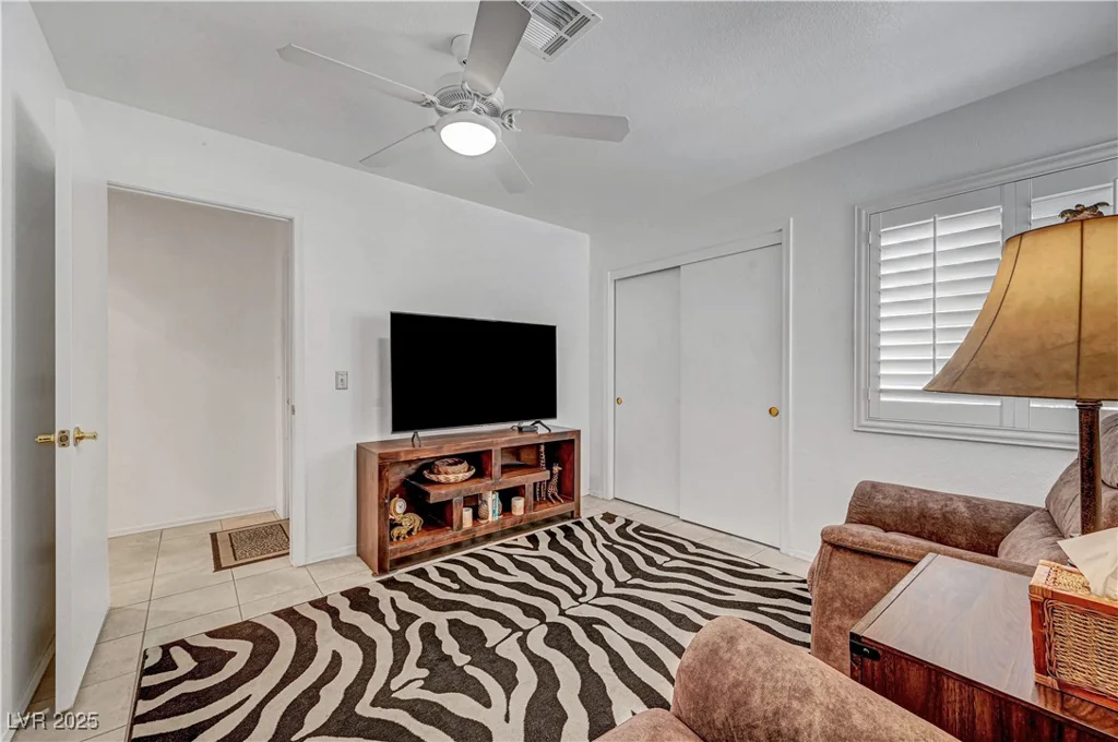 8657 Prairie Hill, Las Vegas, NV 89134