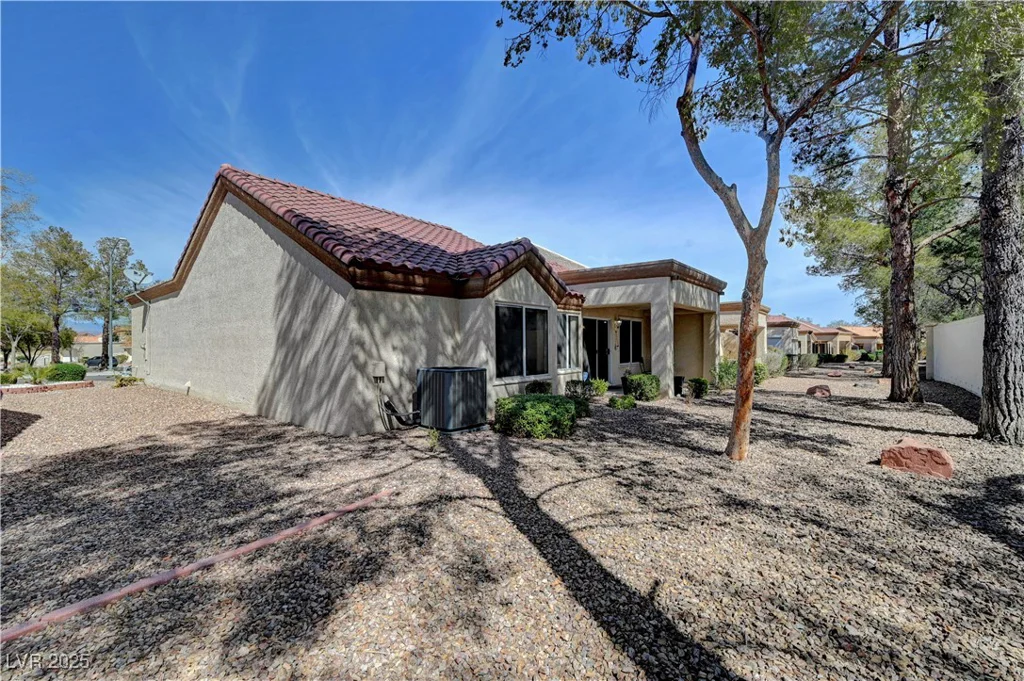 8657 Prairie Hill, Las Vegas, NV 89134