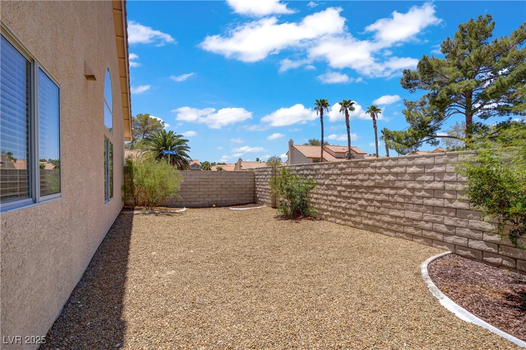 1580 Desert Ridge, North Las Vegas, NV 89031