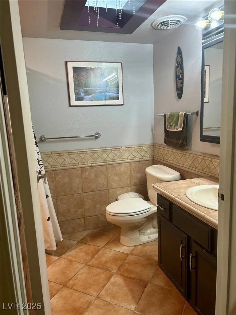 3711 Heritage, Las Vegas, NV 89121