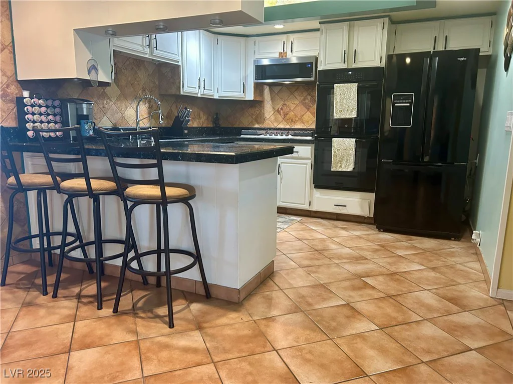 3711 Heritage, Las Vegas, NV 89121