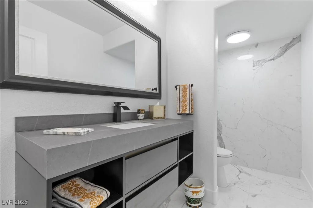 4961 Tierra Del Sol, Las Vegas, NV 89113