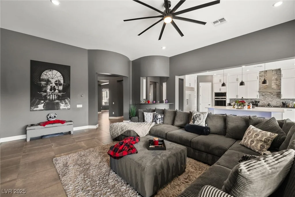 8420 Black Brush, Las Vegas, NV 89131