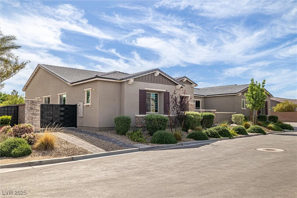 8420 Black Brush, Las Vegas, NV 89131