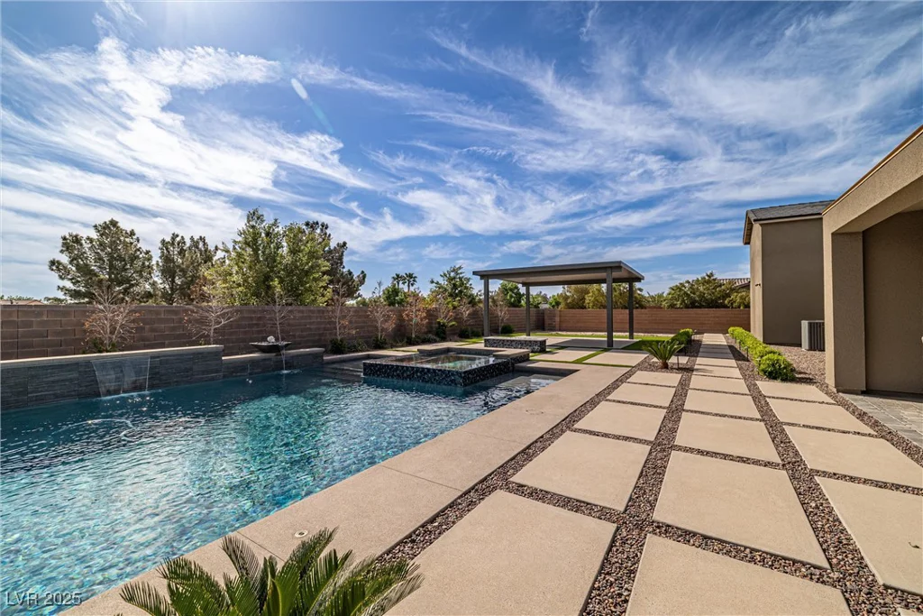 8420 Black Brush, Las Vegas, NV 89131