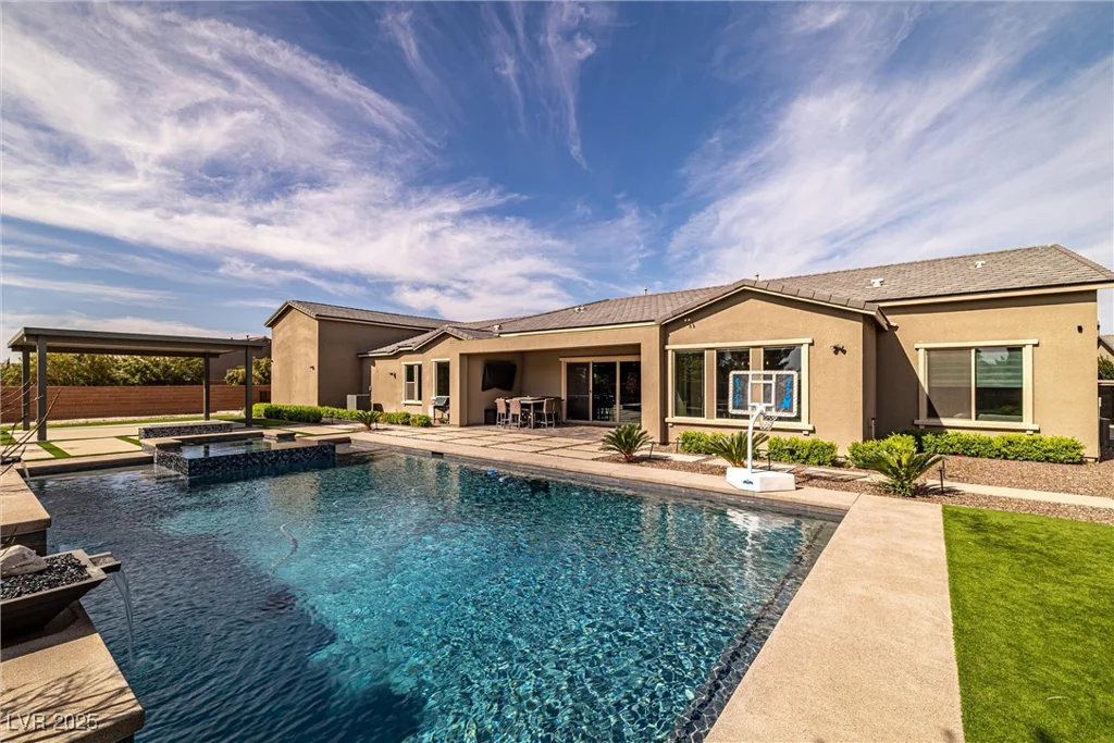8420 Black Brush, Las Vegas, NV 89131