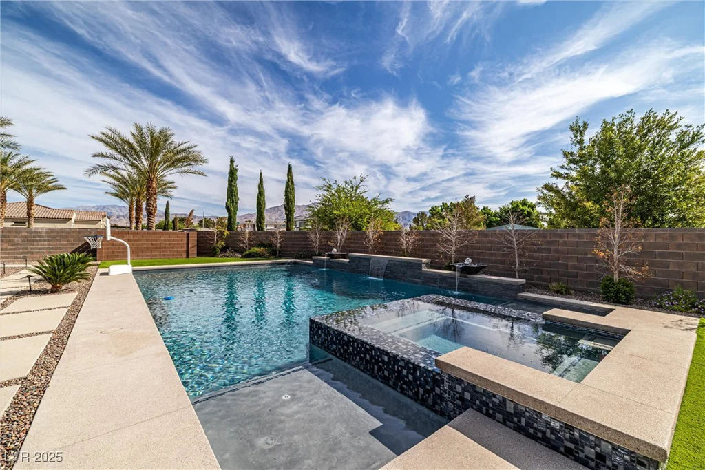 8420 Black Brush, Las Vegas, NV 89131