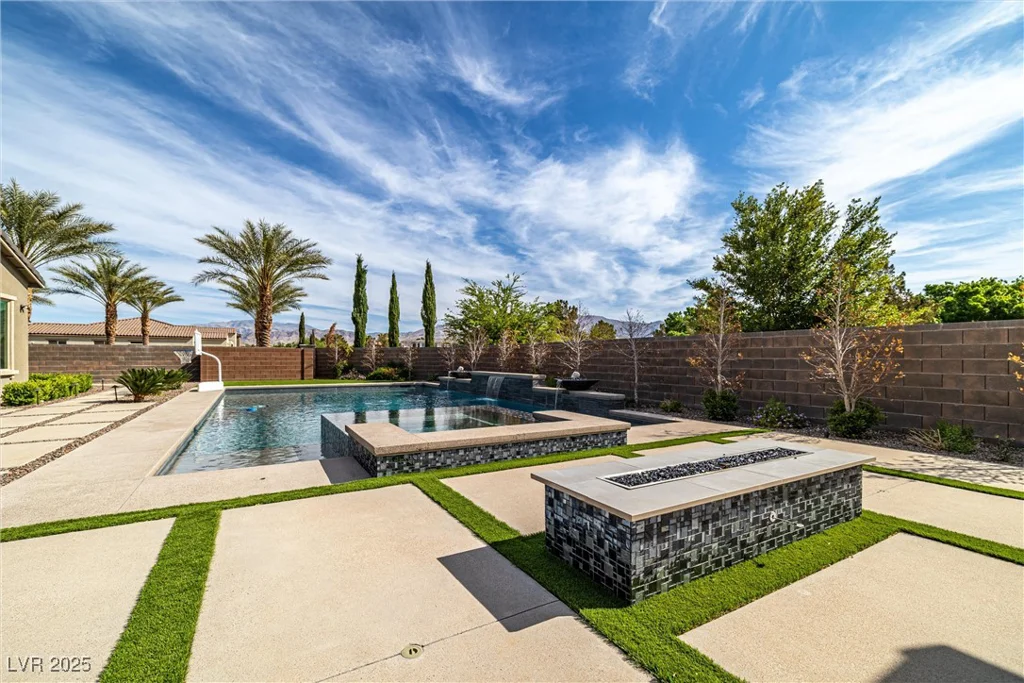 8420 Black Brush, Las Vegas, NV 89131