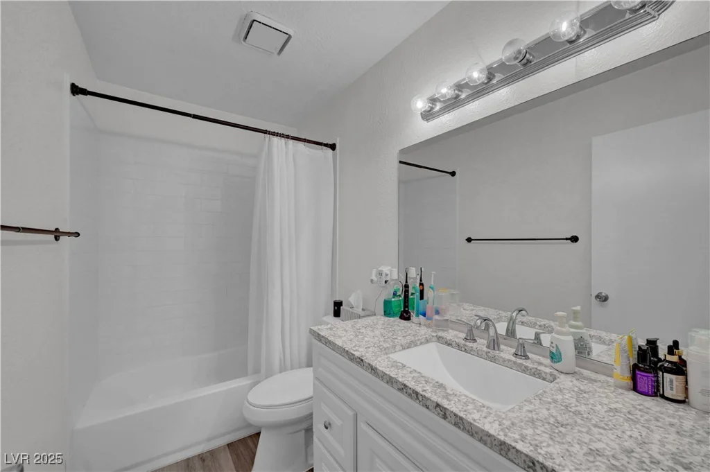 8236 Willeta, Las Vegas, NV 89145