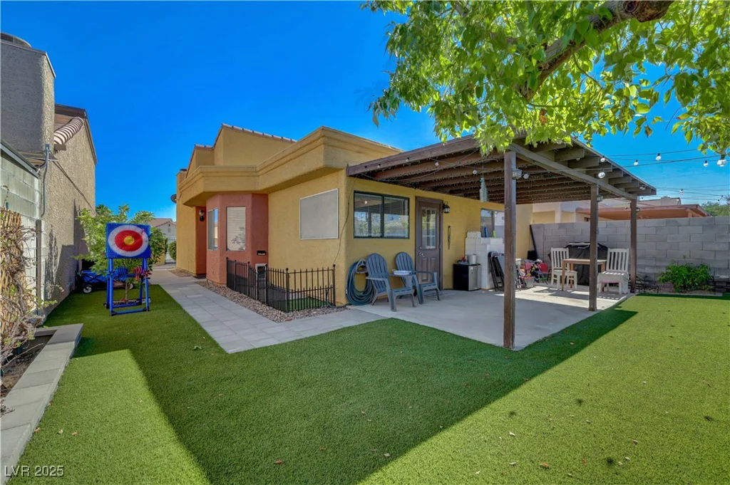 8236 Willeta, Las Vegas, NV 89145