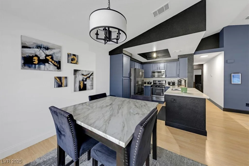 5201 Torrey Pines, Las Vegas, NV 89118