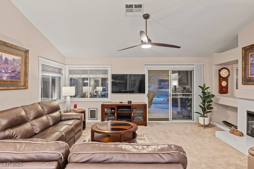 7815 Sunnyside, Las Vegas, NV 89123