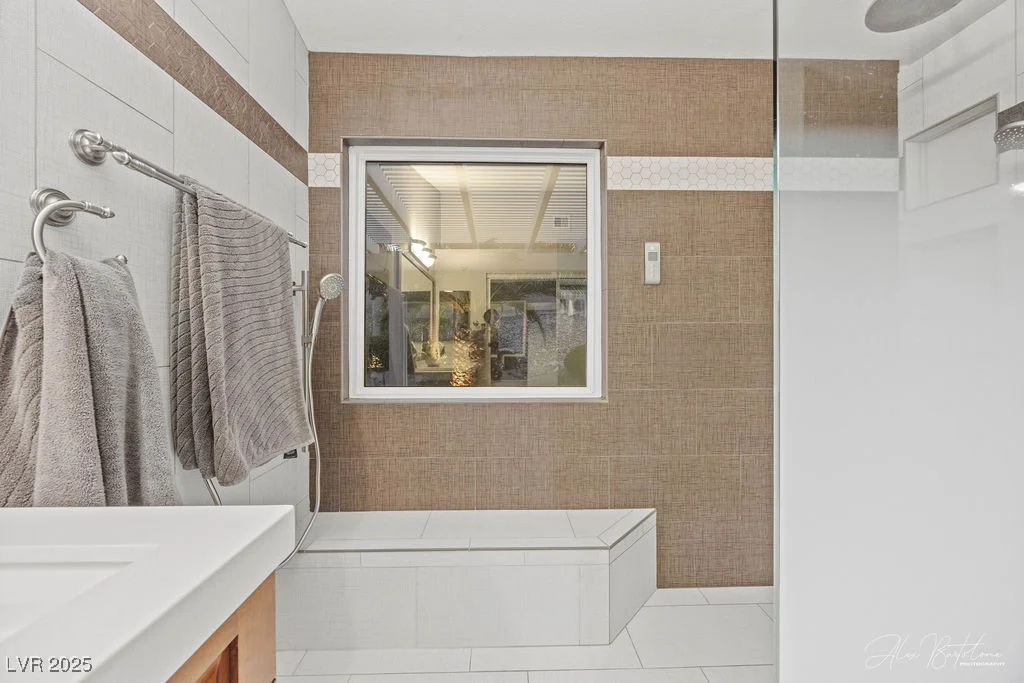 7815 Sunnyside, Las Vegas, NV 89123