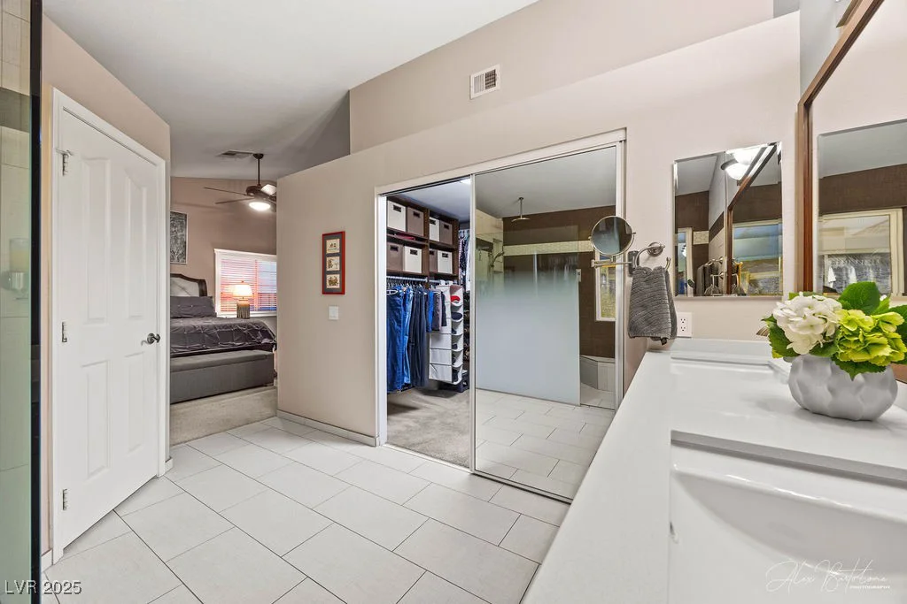 7815 Sunnyside, Las Vegas, NV 89123