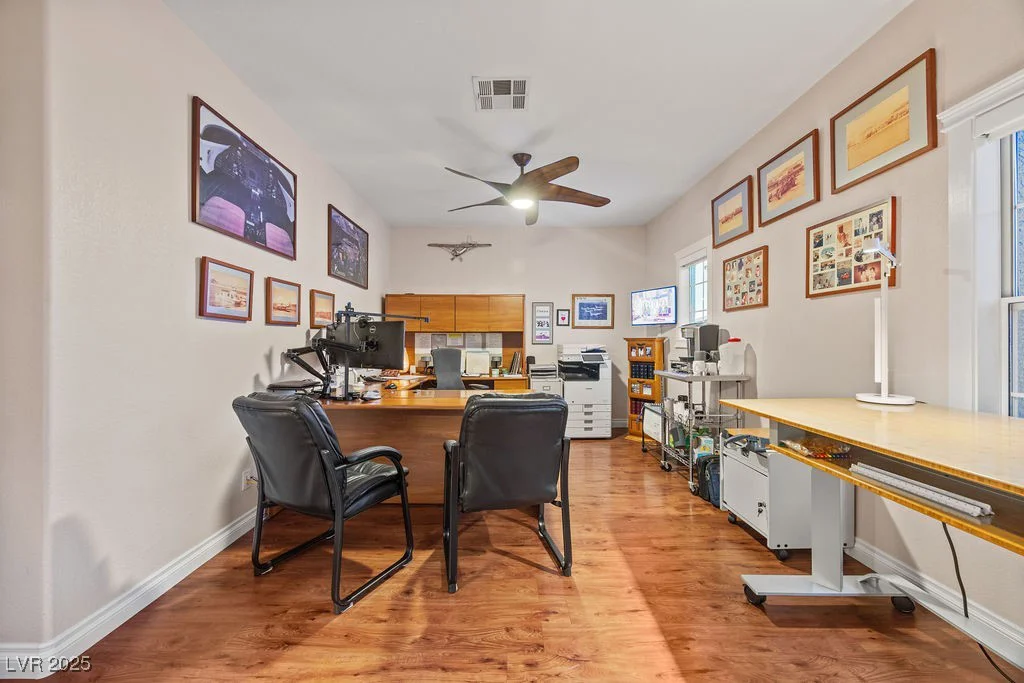 7815 Sunnyside, Las Vegas, NV 89123