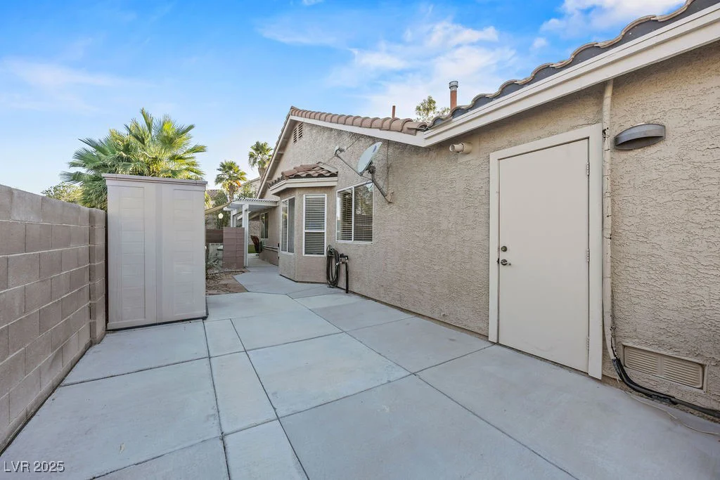 7815 Sunnyside, Las Vegas, NV 89123