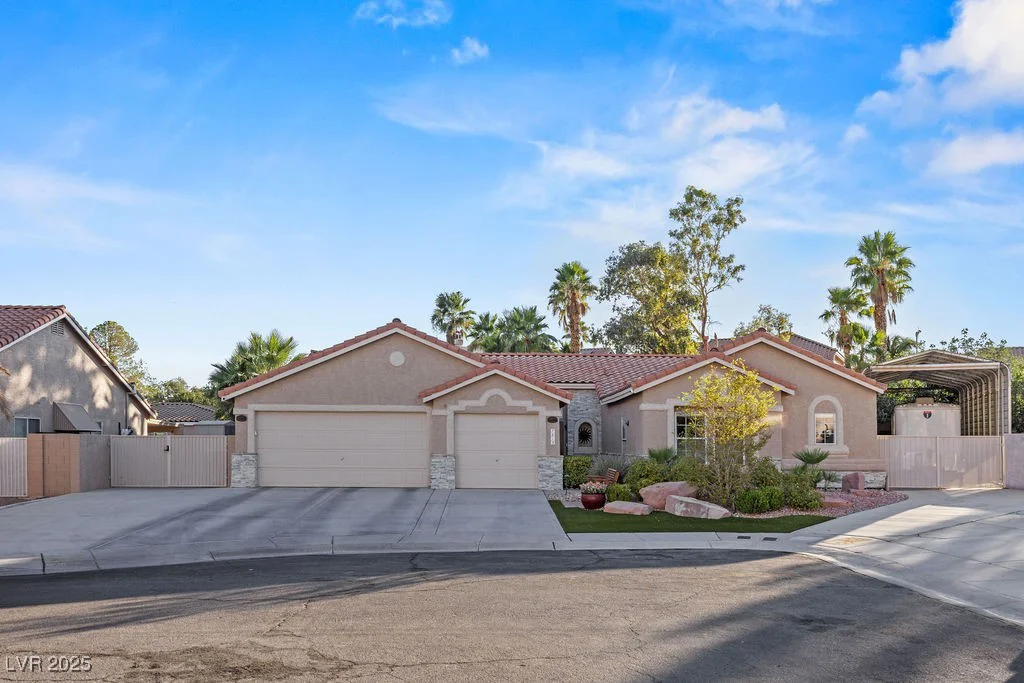 7815 Sunnyside, Las Vegas, NV 89123