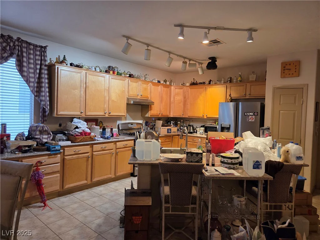 8509 Brody Marsh, Las Vegas, NV 89143