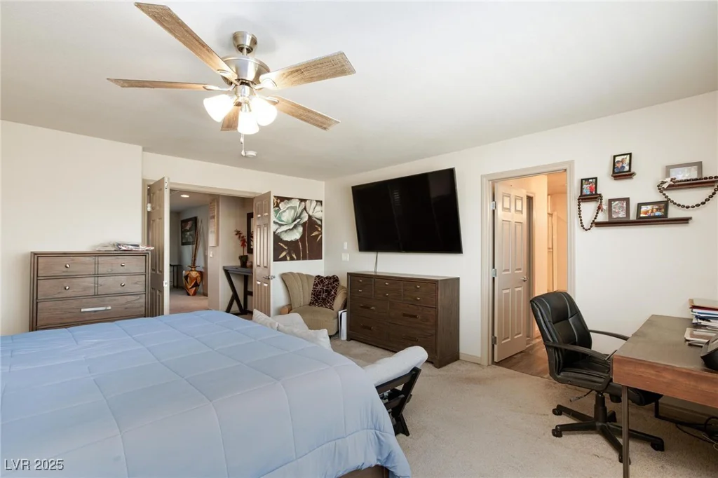 10010 Cardwell Hill, Las Vegas, NV 89141