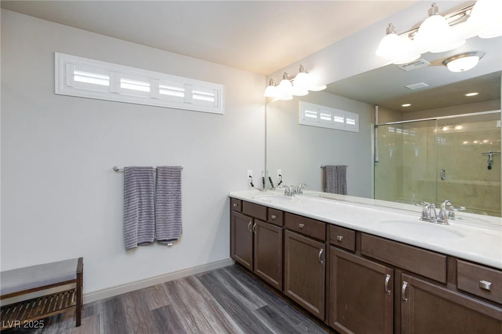 10010 Cardwell Hill, Las Vegas, NV 89141