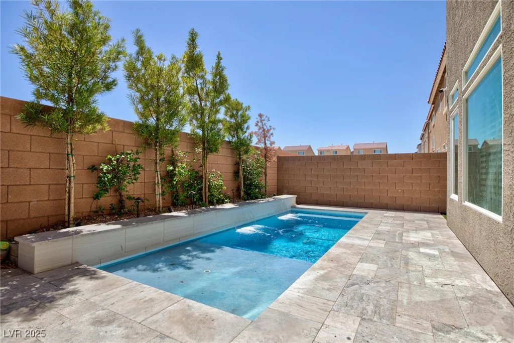 10010 Cardwell Hill, Las Vegas, NV 89141