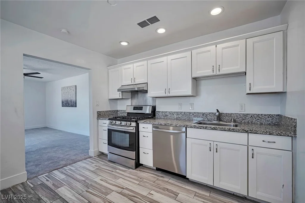 438 Jefferson, Henderson, NV 89011