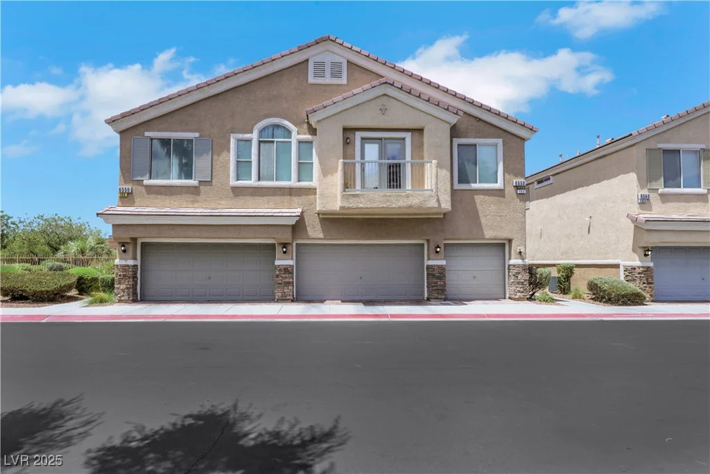 6550 Bucking Horse, Henderson, NV 89011