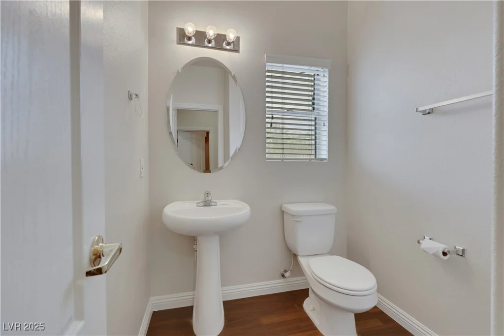 6550 Bucking Horse, Henderson, NV 89011