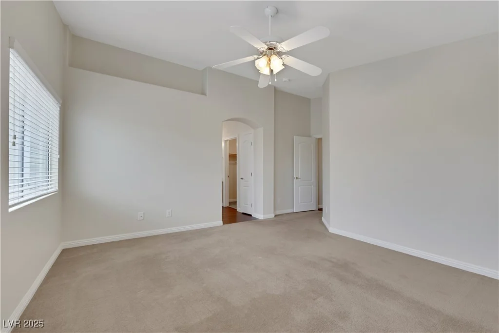 6550 Bucking Horse, Henderson, NV 89011