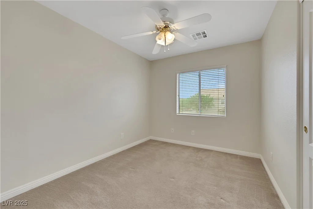 6550 Bucking Horse, Henderson, NV 89011