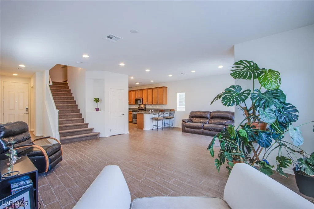 8320 Nebula Cloud, Las Vegas, NV 89131