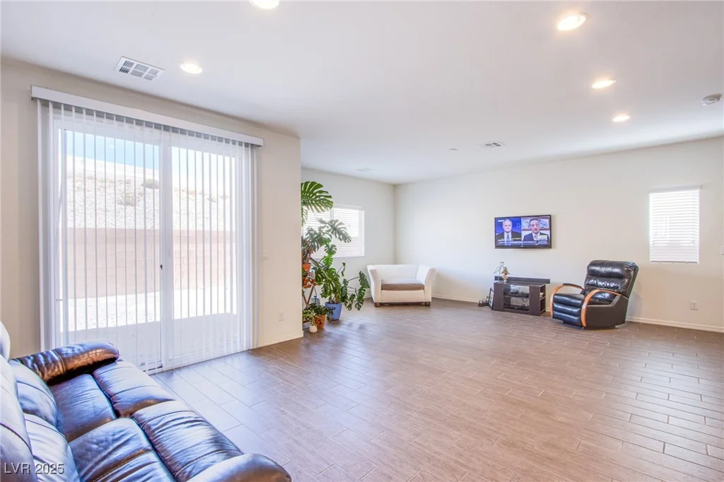 8320 Nebula Cloud, Las Vegas, NV 89131