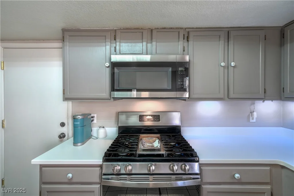 4642 Lady Bug, Las Vegas, NV 89122