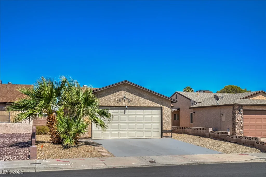 4642 Lady Bug, Las Vegas, NV 89122