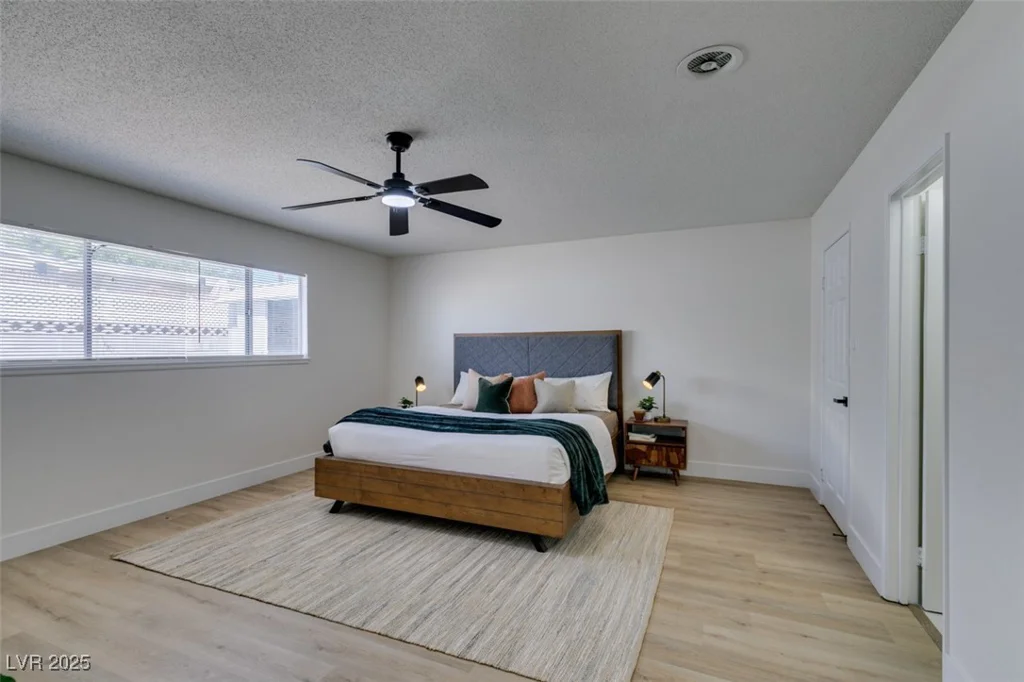 1697 Silver Mesa, Las Vegas, NV 89169