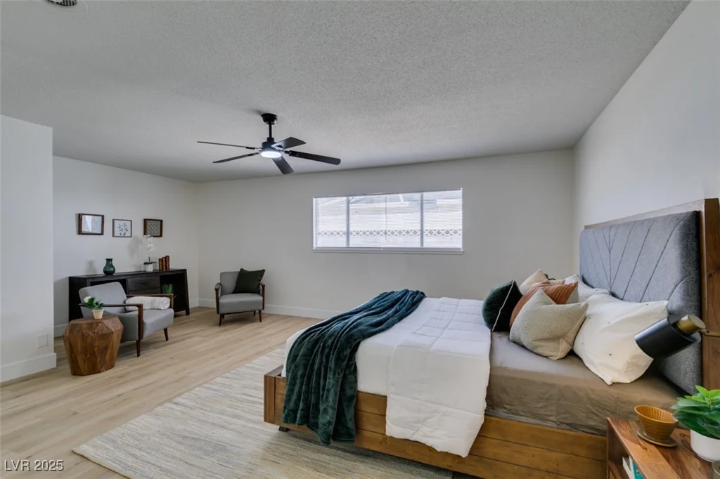 1697 Silver Mesa, Las Vegas, NV 89169