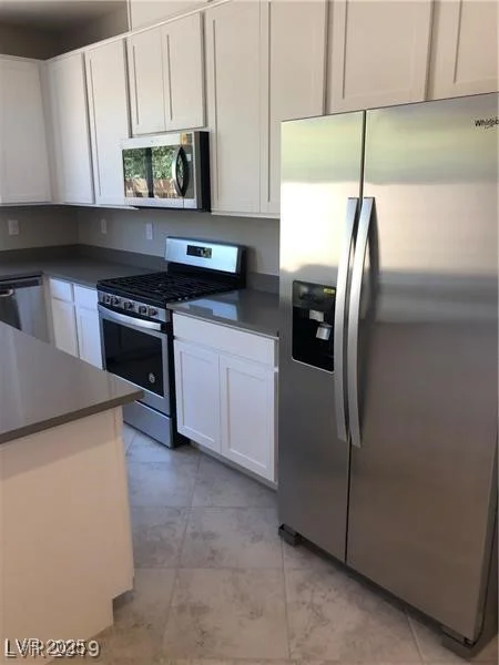 5392 Blustery Towns, Las Vegas, NV 89118