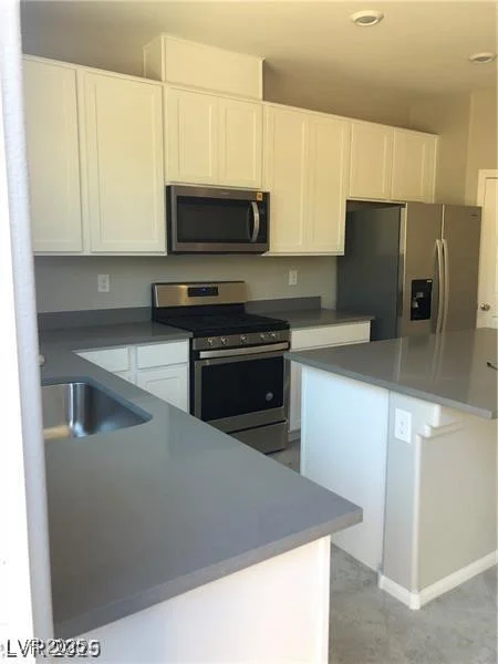 5392 Blustery Towns, Las Vegas, NV 89118