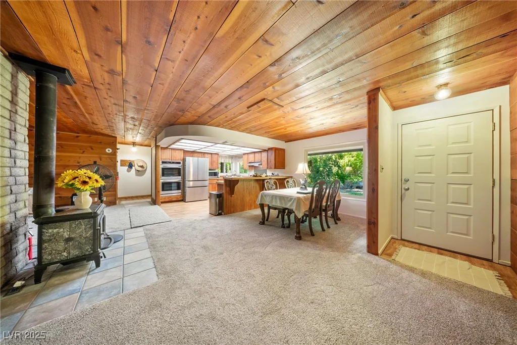 2221 Windsong, Pahrump, NV 89048