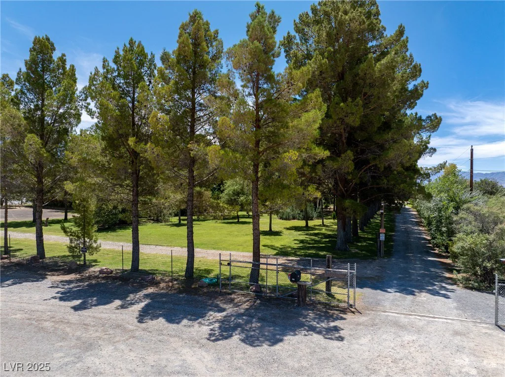 2221 Windsong, Pahrump, NV 89048