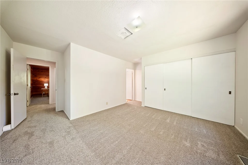 2221 Windsong, Pahrump, NV 89048