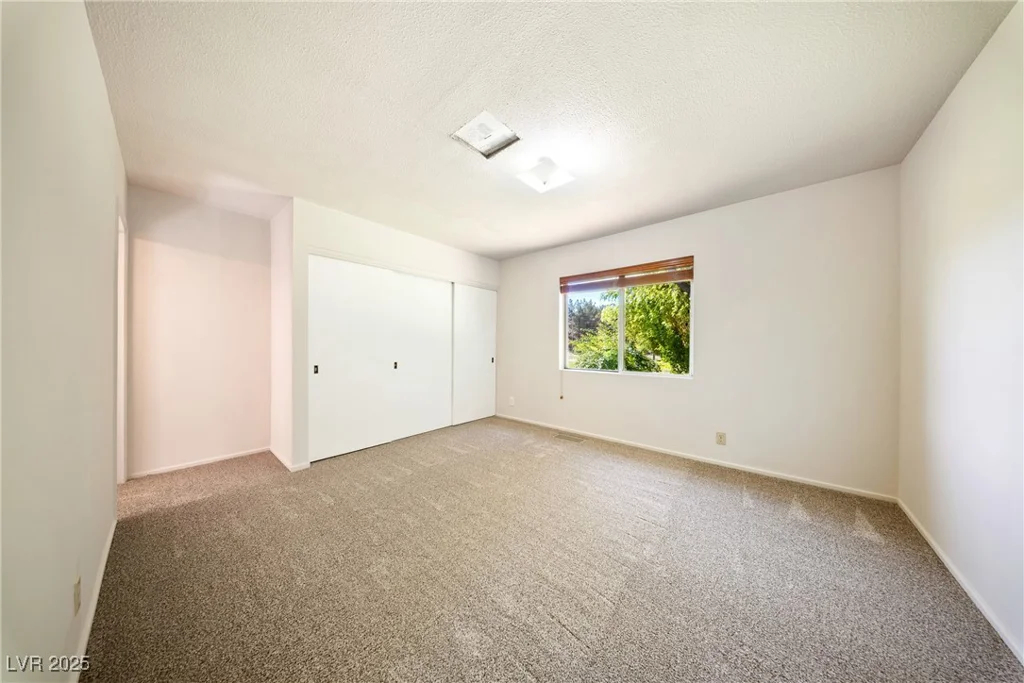 2221 Windsong, Pahrump, NV 89048